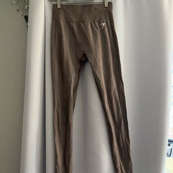 GymShark Beige Whitney Simmons Leggings - Picture 2 of 5